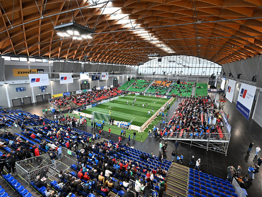 MTU Cup in der ZEPPELIN CAT Halle A1